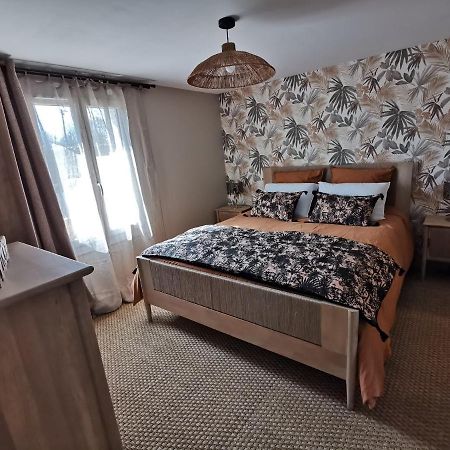 Gite - Chambres D'Hotes La Belle Helene Bressuire Εξωτερικό φωτογραφία