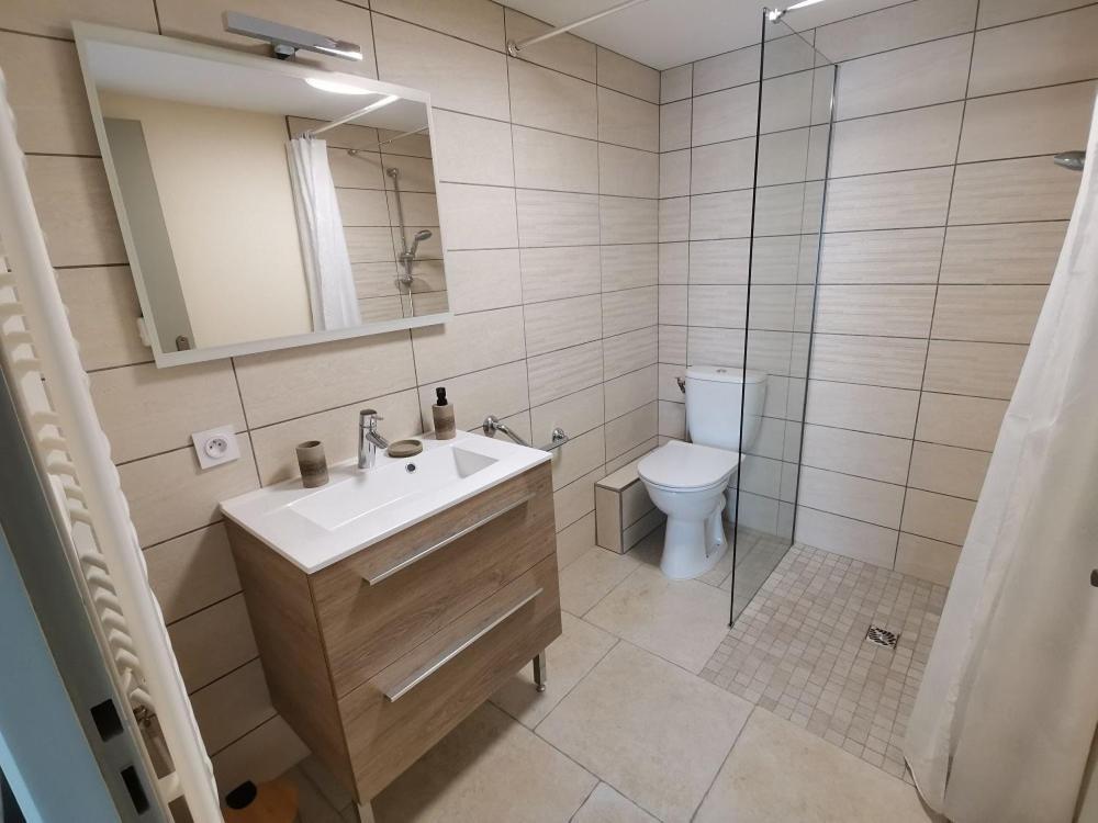 Gite - Chambres D'Hotes La Belle Helene Bressuire Εξωτερικό φωτογραφία